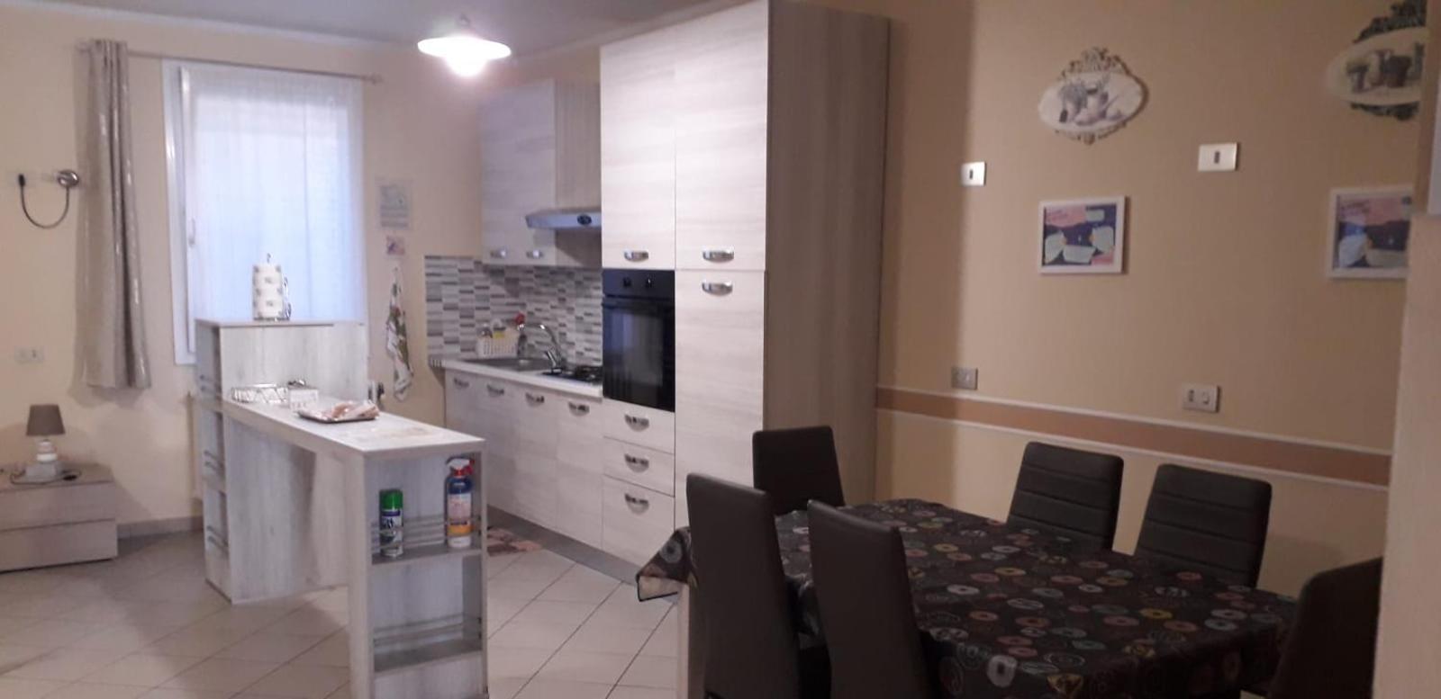 Casa Vacanze Iris, Appartamento Turistico Rávena Exterior foto