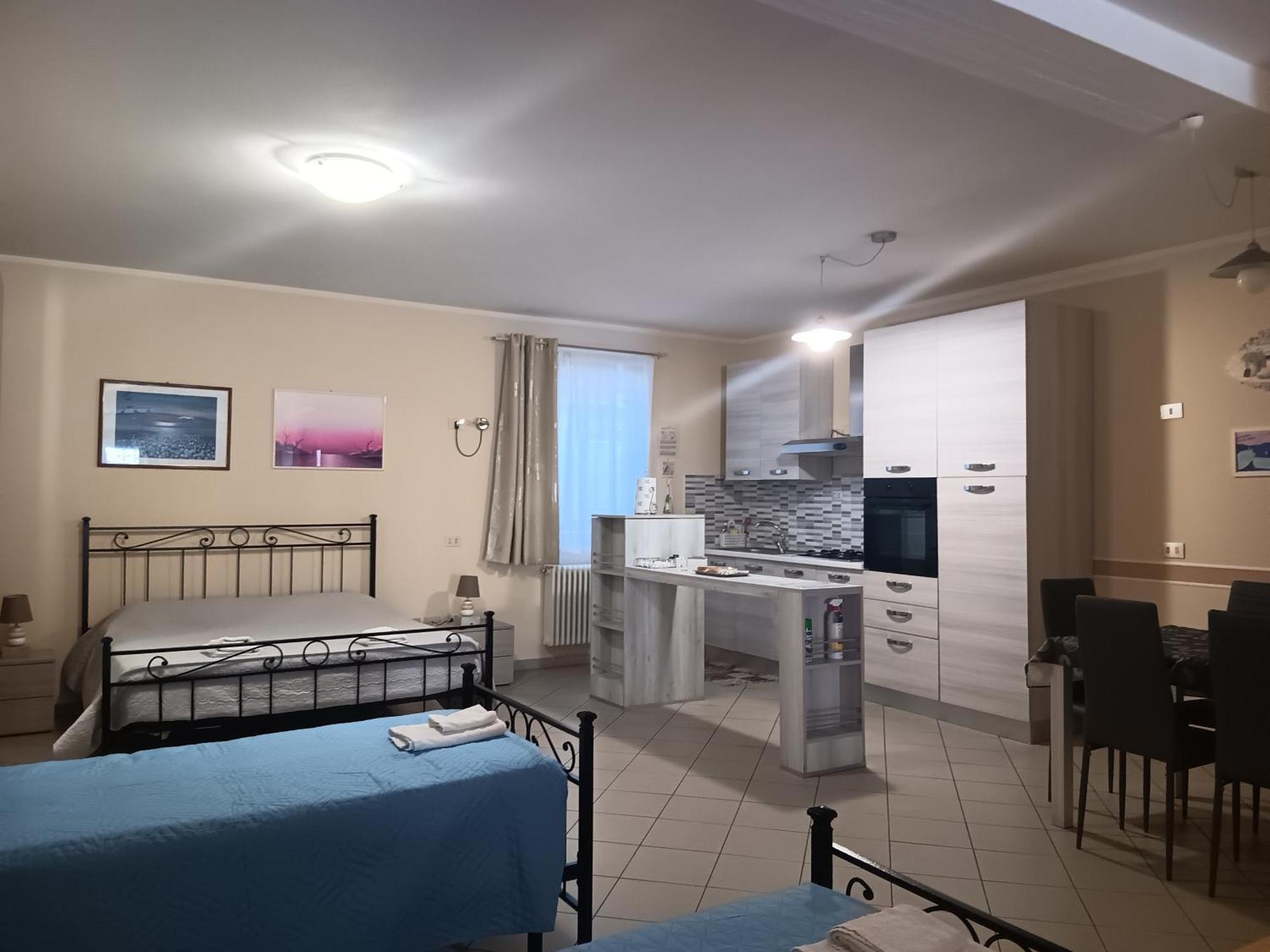Casa Vacanze Iris, Appartamento Turistico Rávena Exterior foto